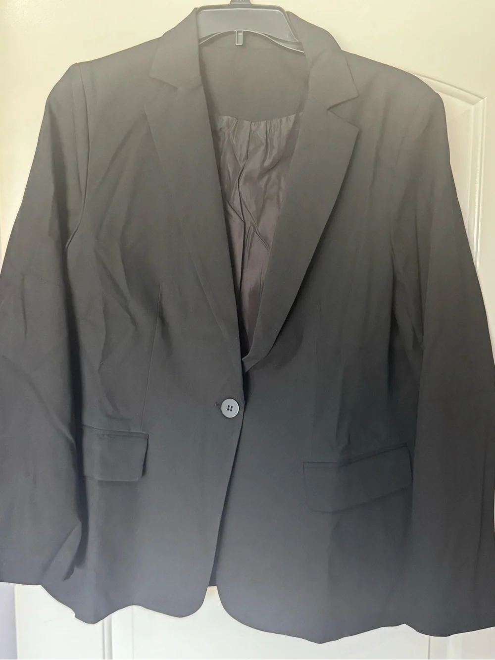 Calvin Klein Men's Black Single-Button Blazer - Classic Notch Lapel